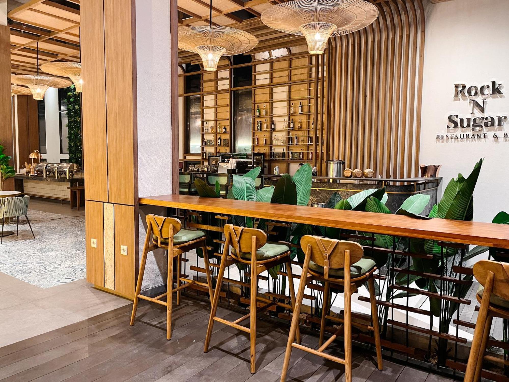 Luminor Hotel Legian Seminyak - Bali ภายนอก รูปภาพ