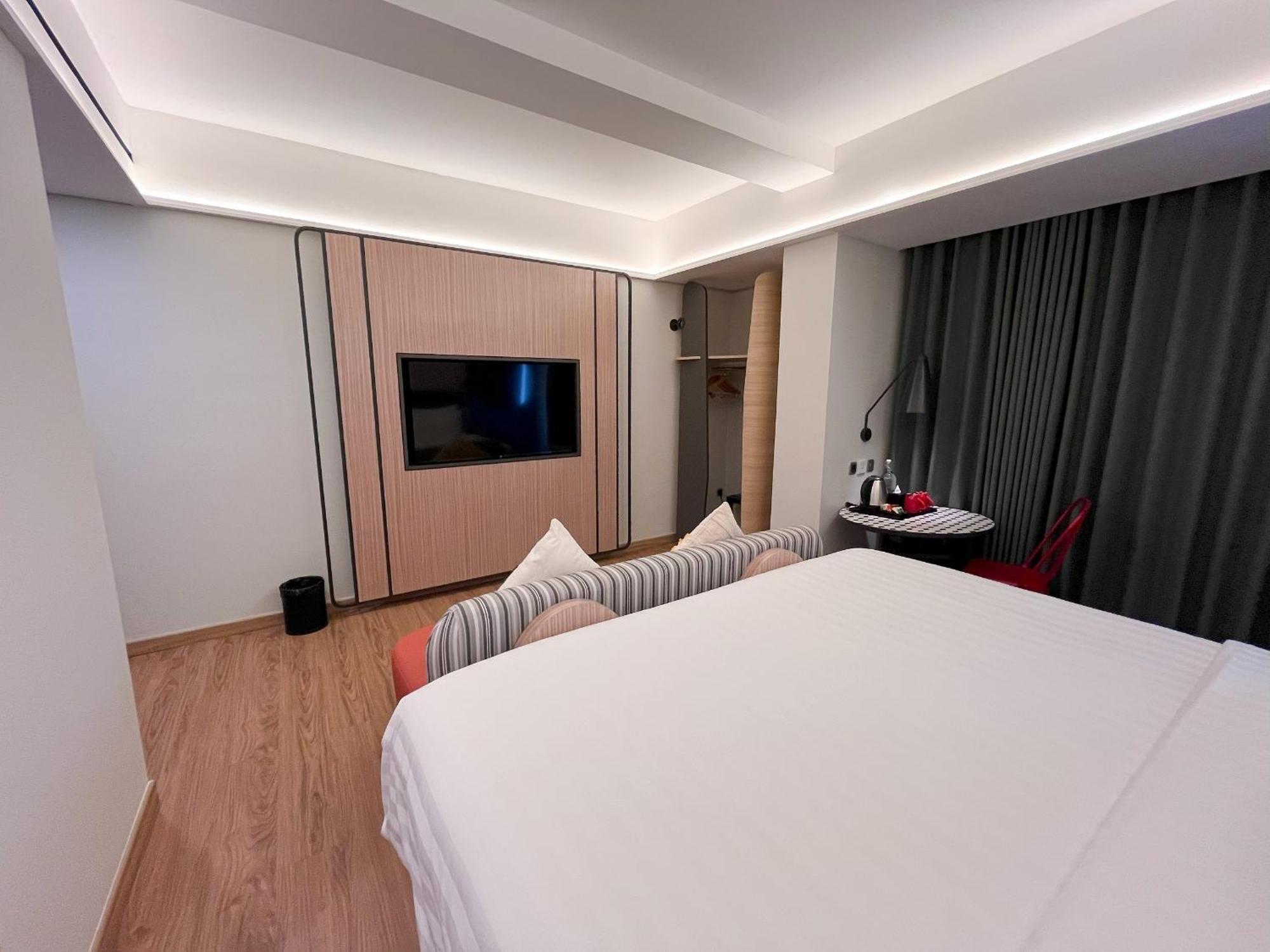 Luminor Hotel Legian Seminyak - Bali ภายนอก รูปภาพ