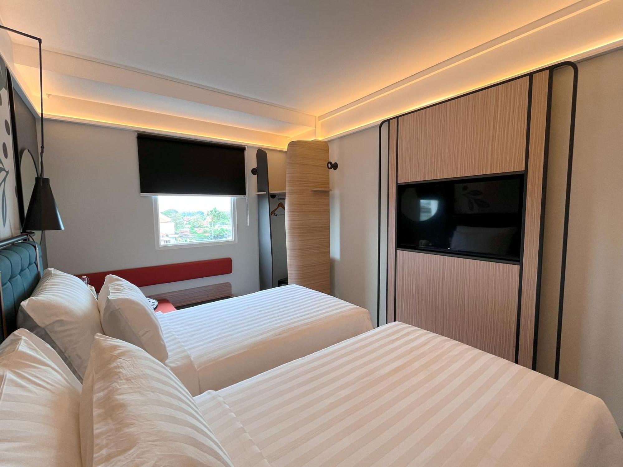 Luminor Hotel Legian Seminyak - Bali ภายนอก รูปภาพ