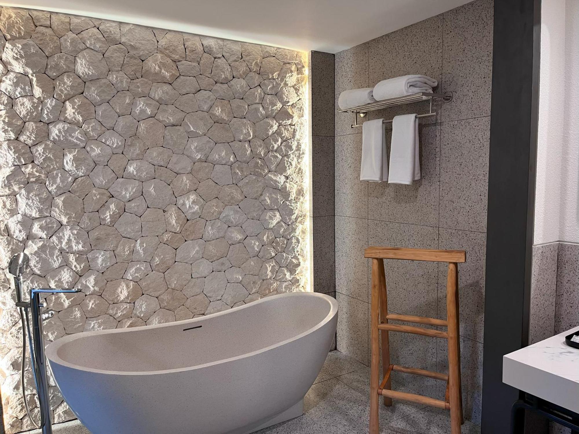 Luminor Hotel Legian Seminyak - Bali ภายนอก รูปภาพ